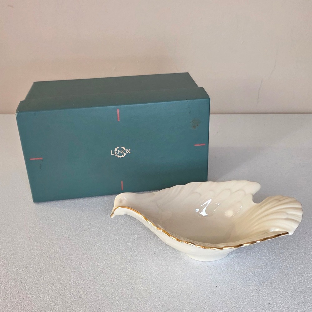 Lenox Dove Dish Ivory Gold Trim Fine China Bowl Candy Trinket Holiday Jewelry